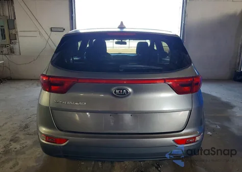 2017 Kia Sportage Lx z USA, uszkodzony, nr VIN KNDPM3AC6H7121809